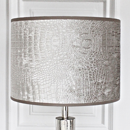 Lampenschirm M, Schlangenoptik, grau